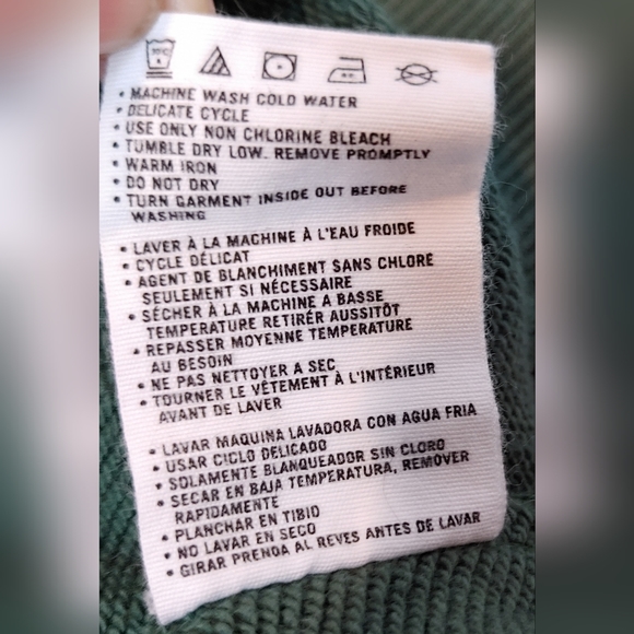 Milwaukee Bucks New Era French Terry Color Block Pullover Sweatshirt Size Medium - Picture 11 of 11